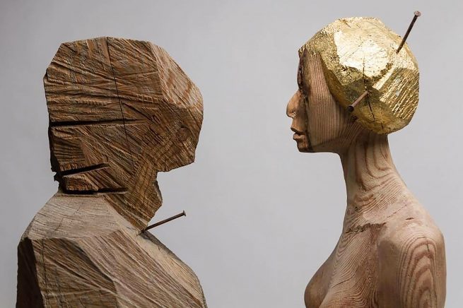 steadydiet 5 | due oggetti scultorei in legno di larice, tre chiodi e foglia d'ottone | 120 cm | 2013